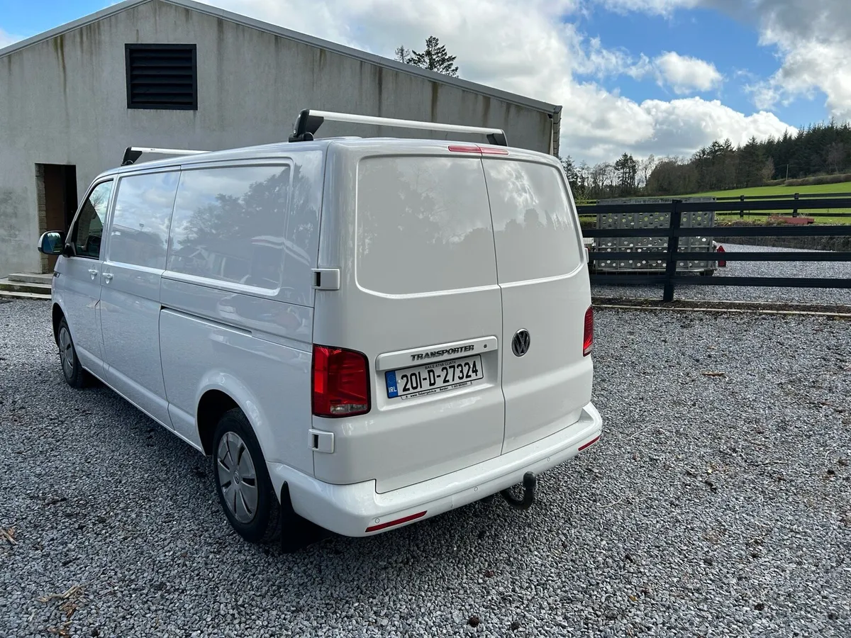 Immaculate Volkswagen Transporter! - Image 3