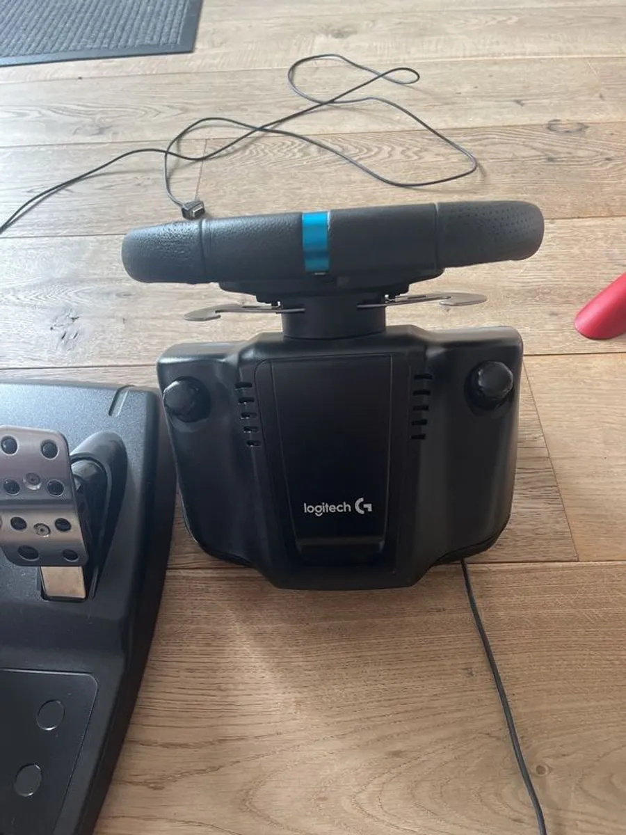 LOGITECH - Driving Force G29 Racing Wheel & Pedals - Image 4