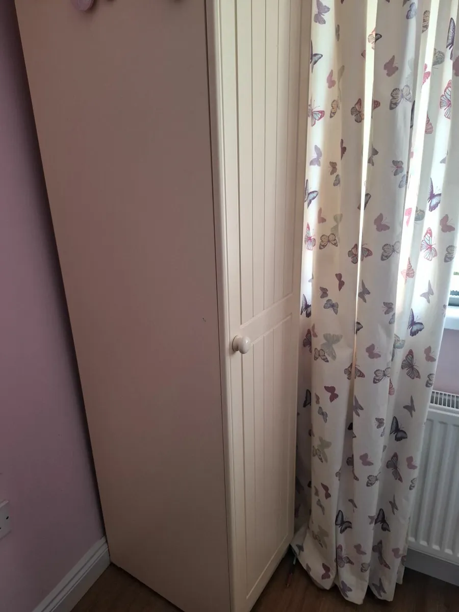 Wardrobe - Image 2