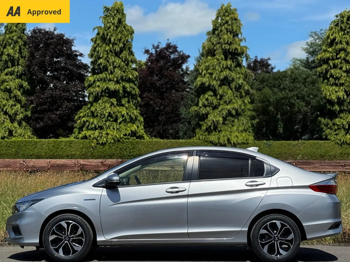 🌟 2019 Honda Grace 1.5 Hybrid LX Apple carplay🌟 - Image 2