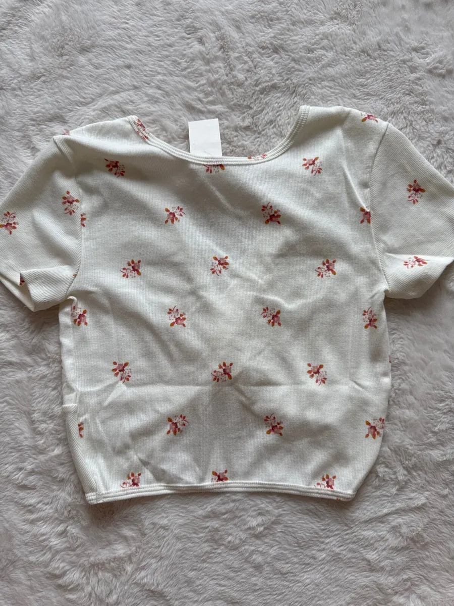 Tops - Image 3