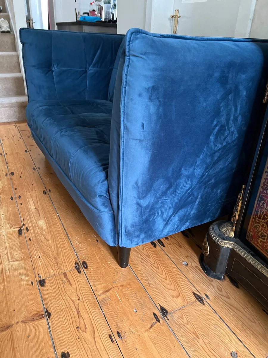 Danske Mobler - Jonna Navy Velvet Couch - Image 3