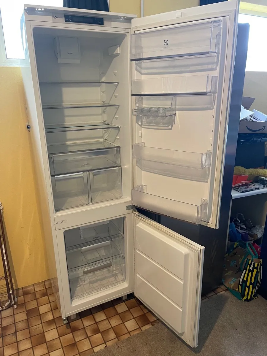 Fridge freezer Electrolux - Image 1
