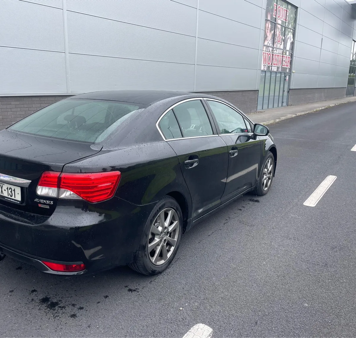 2013 Toyota avensis - Image 4