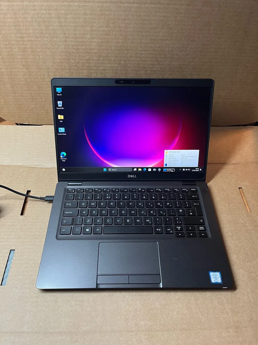 Dell laptop i7 processor Touchscreen - Image 1