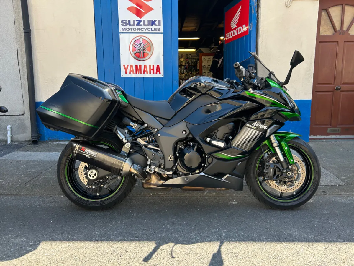 2023 Kawasaki Ninja 1000 SX Performance Tourer - Image 1