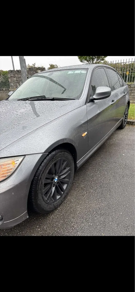Automatic 3 series BMW - Image 2