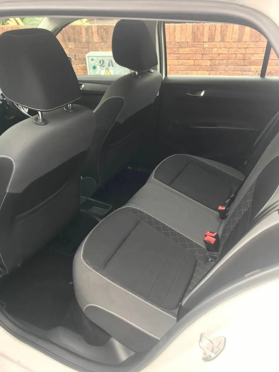 Skoda Fabia Ambition 2019 1.0Mpi 75HP - Image 2