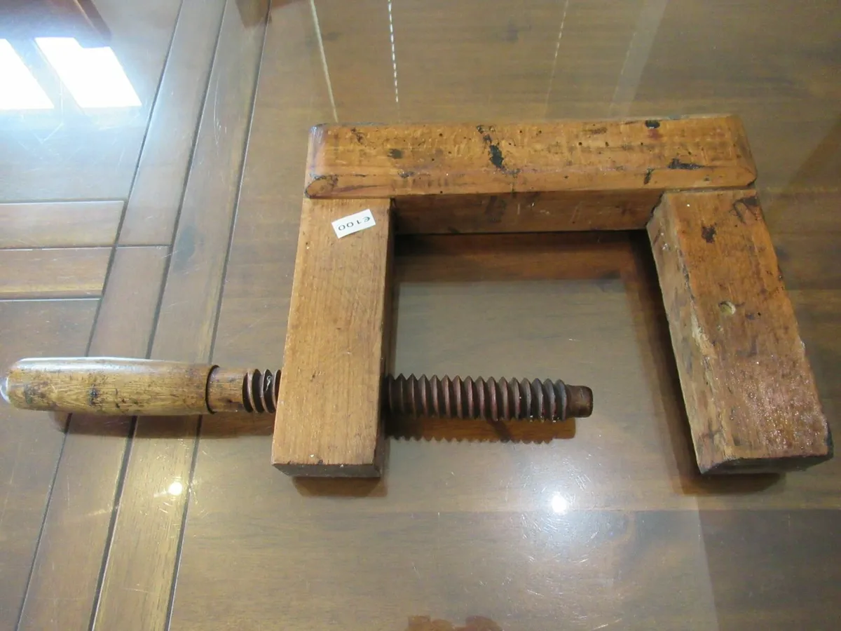 tools Vintage Wooden Carpenter's Screw Clamp - Image 3