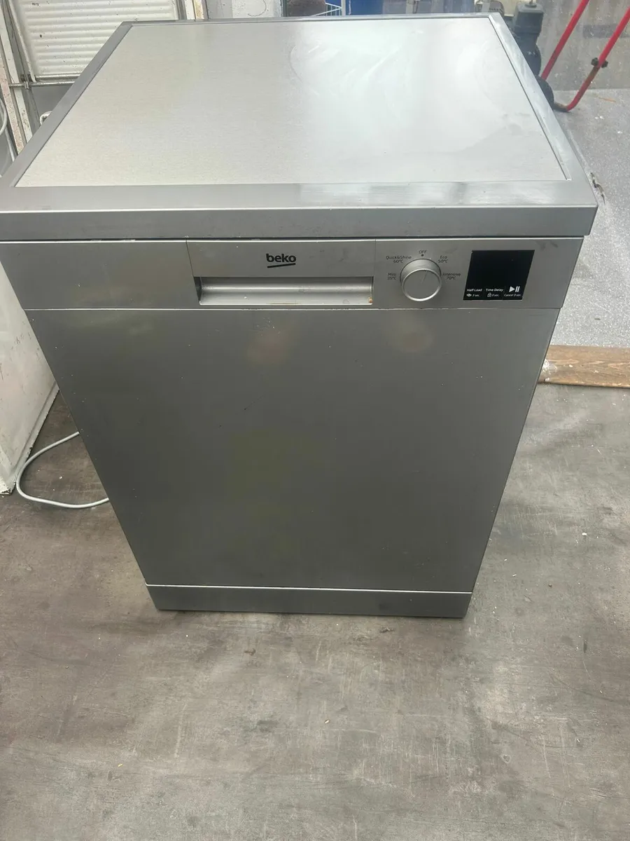 Dishwasher - Image 2