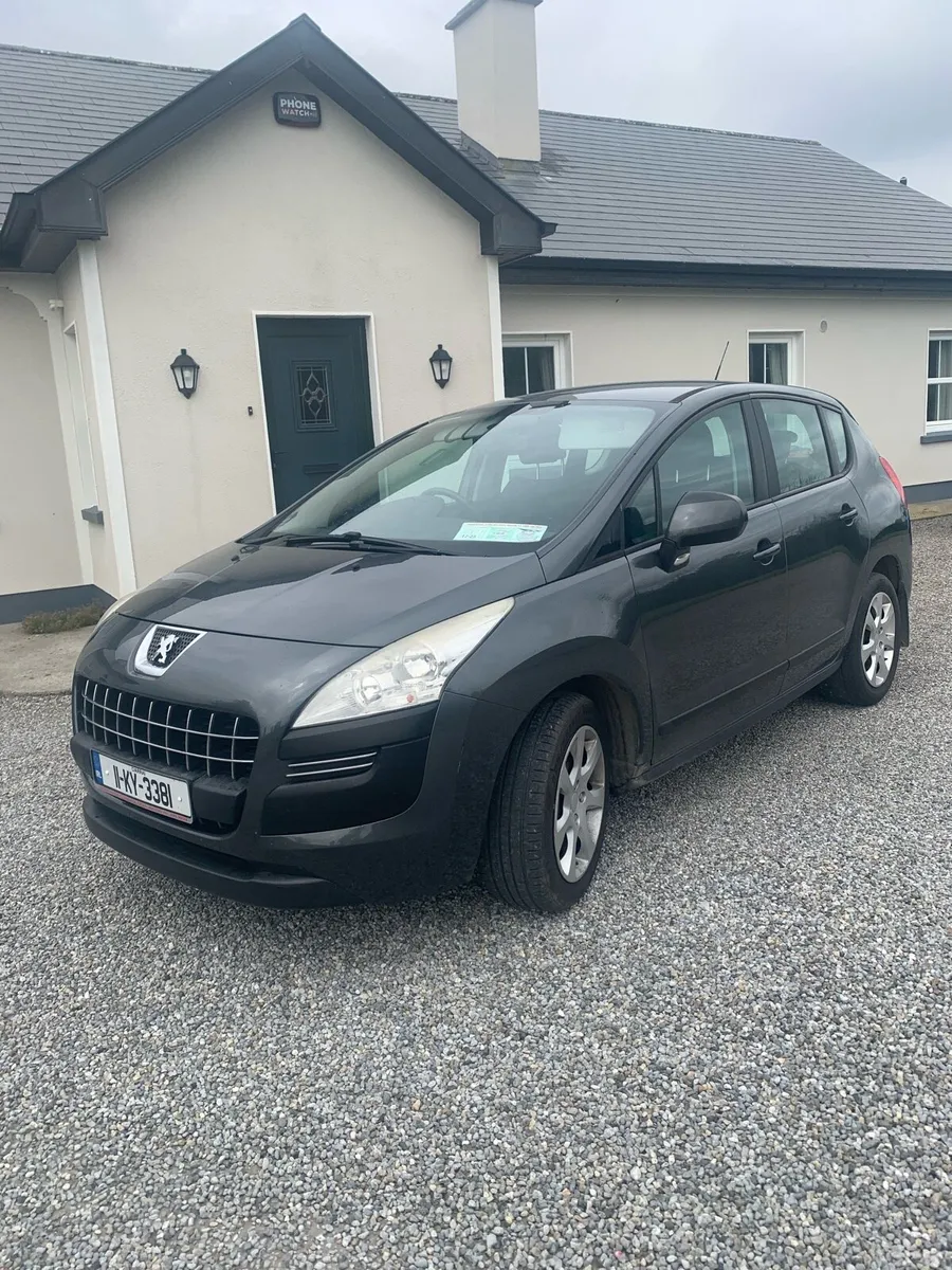 Car - Image 1
