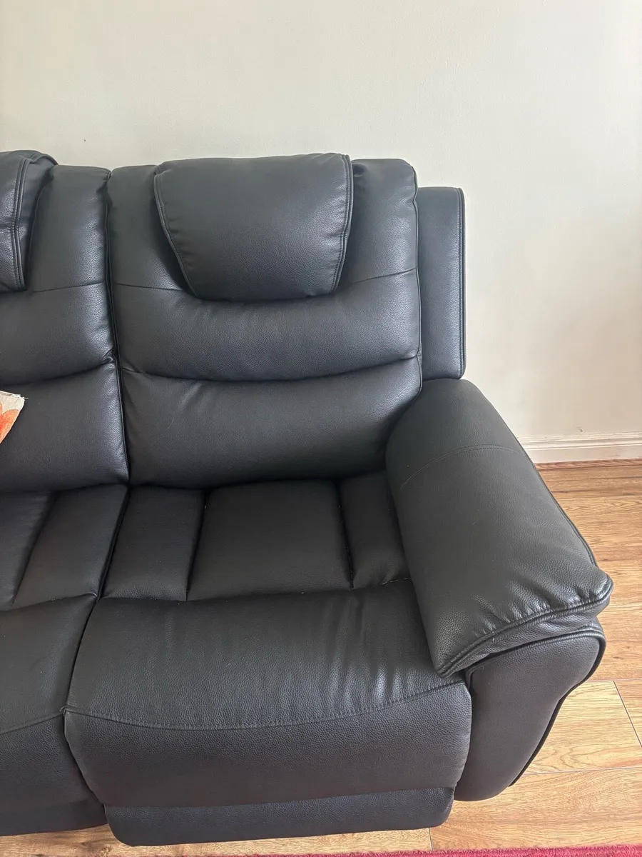 Sofa - Image 3