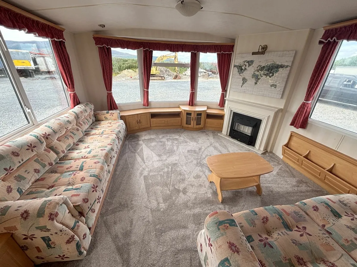 36x12, 2Bed, C/H D/G. Free Delivery. Full Service. - Image 2