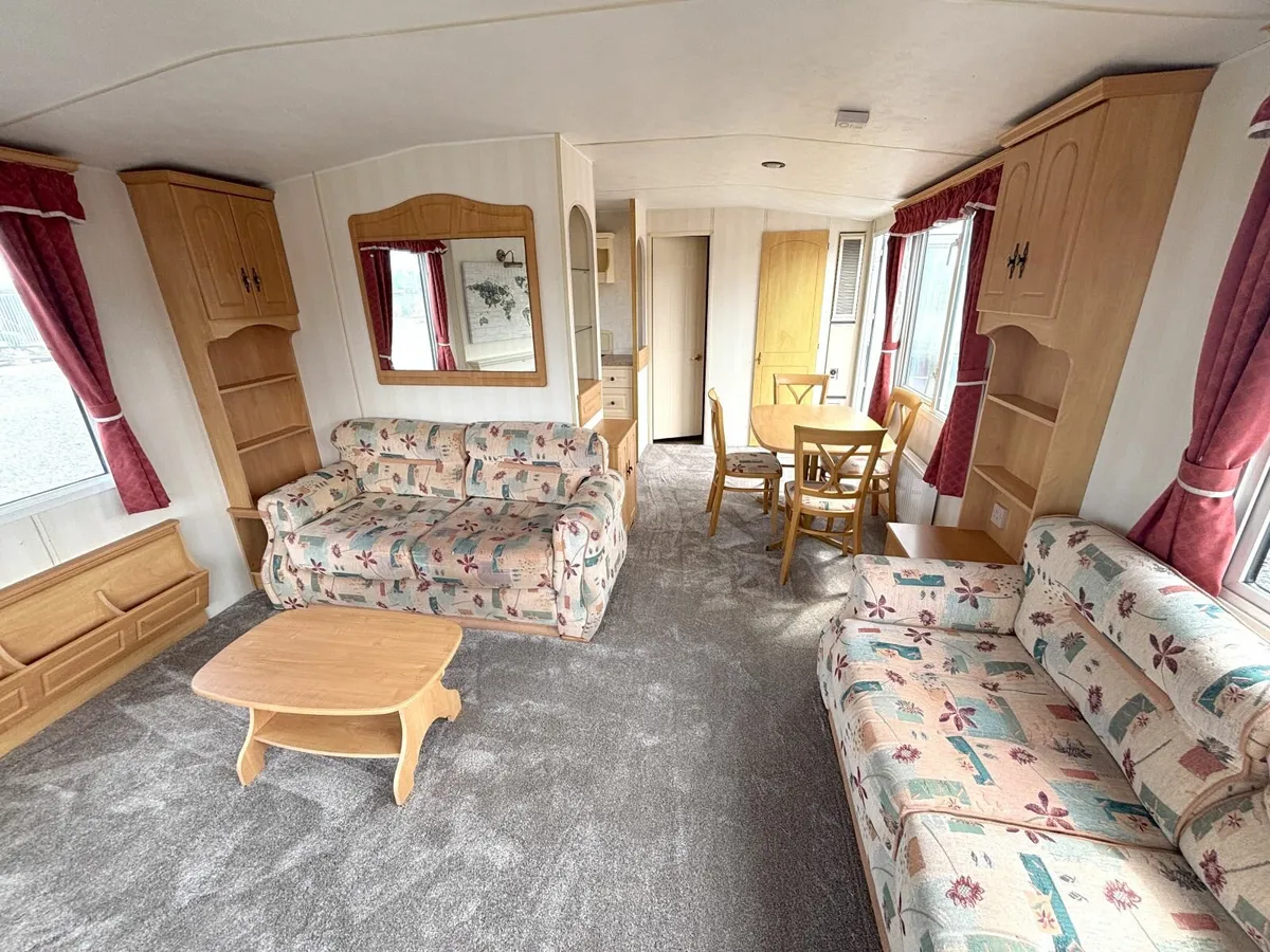 36x12, 2Bed, C/H D/G. Free Delivery. Full Service. - Image 3