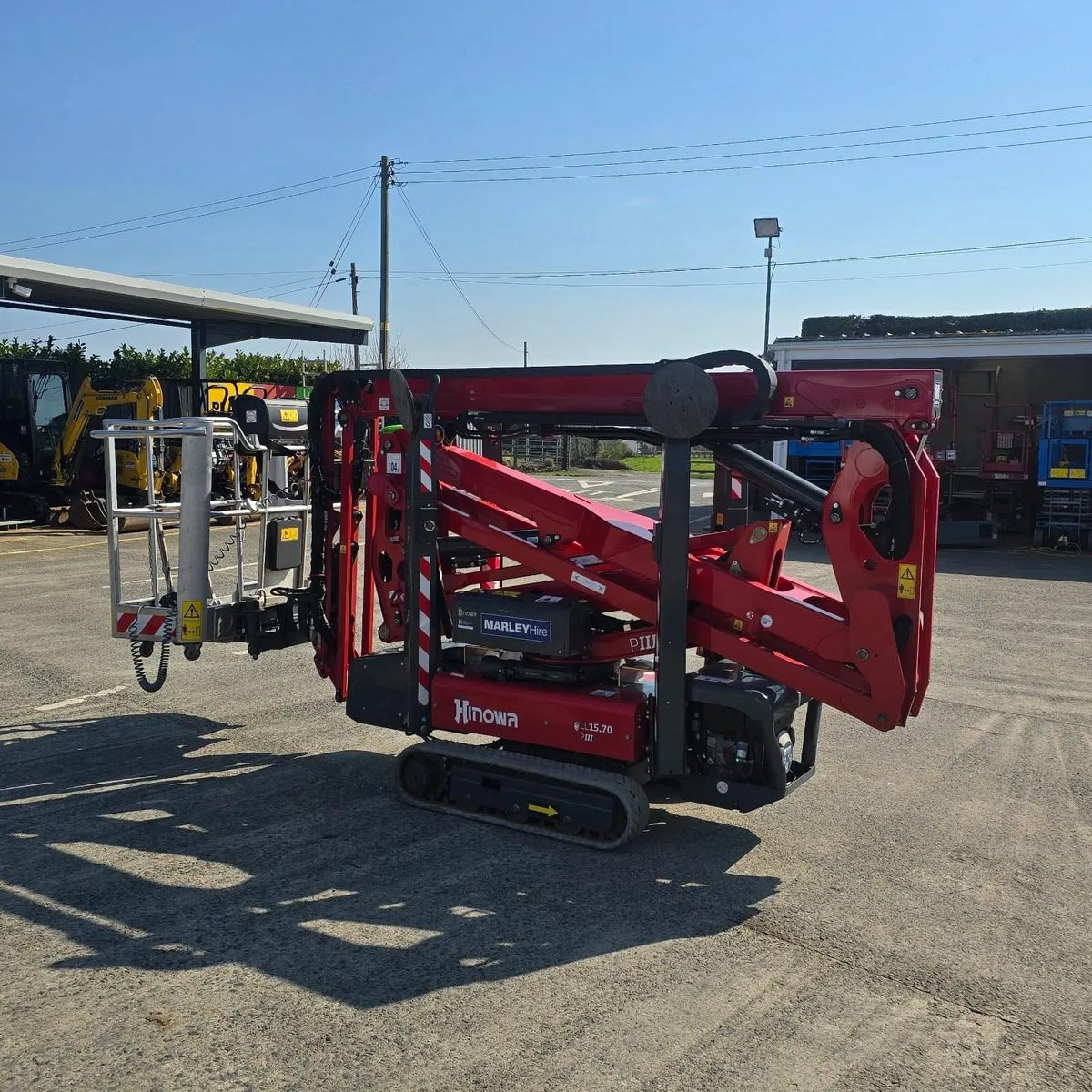 Hinowa 15.70 Goldlift Tracked Lift Track - Image 2