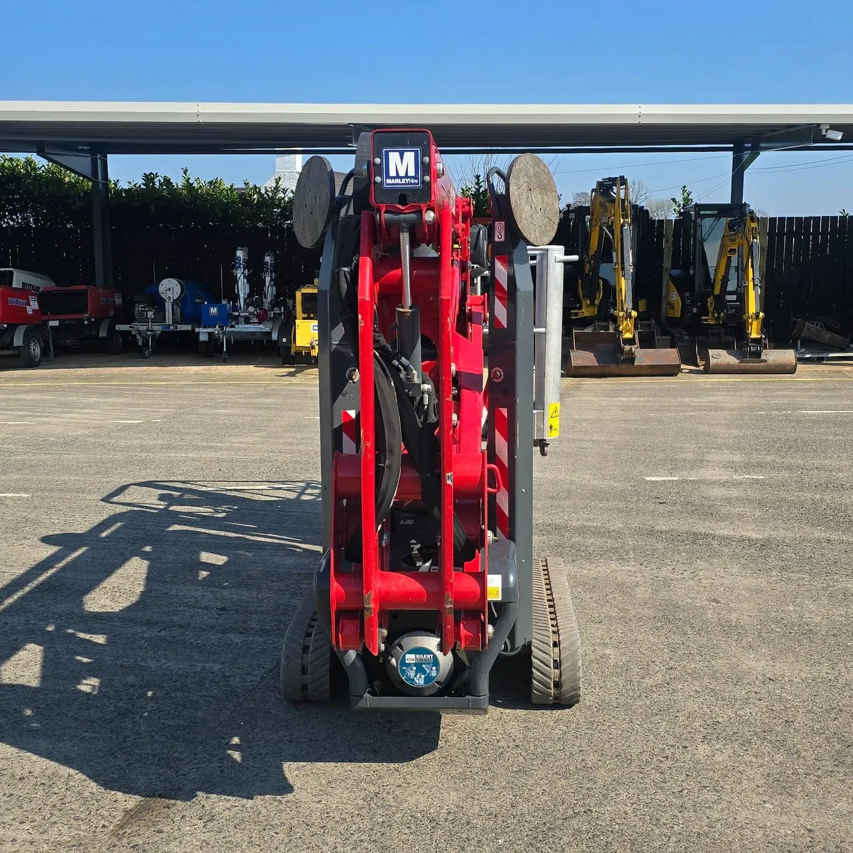 Hinowa 15.70 Goldlift Tracked Lift Track - Image 3