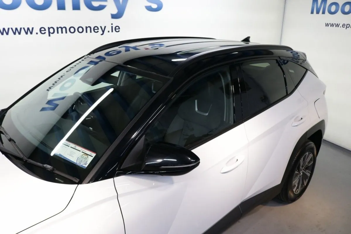 Hyundai Tucson Hybrid Executive 1.6l Petrol Autom - Image 4