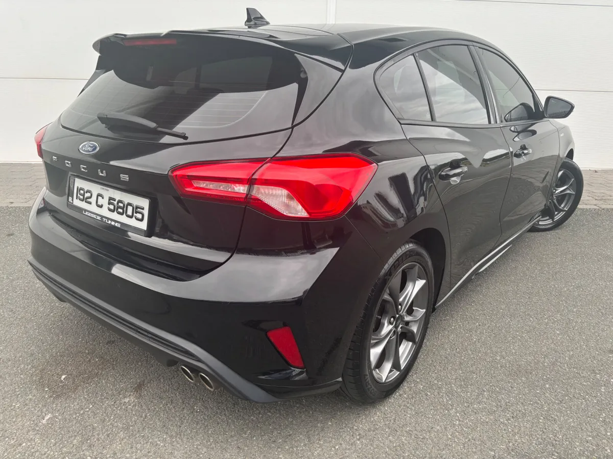 2019 FORD FOCUS ST-LINE 1.5D 5DOOR - Image 2
