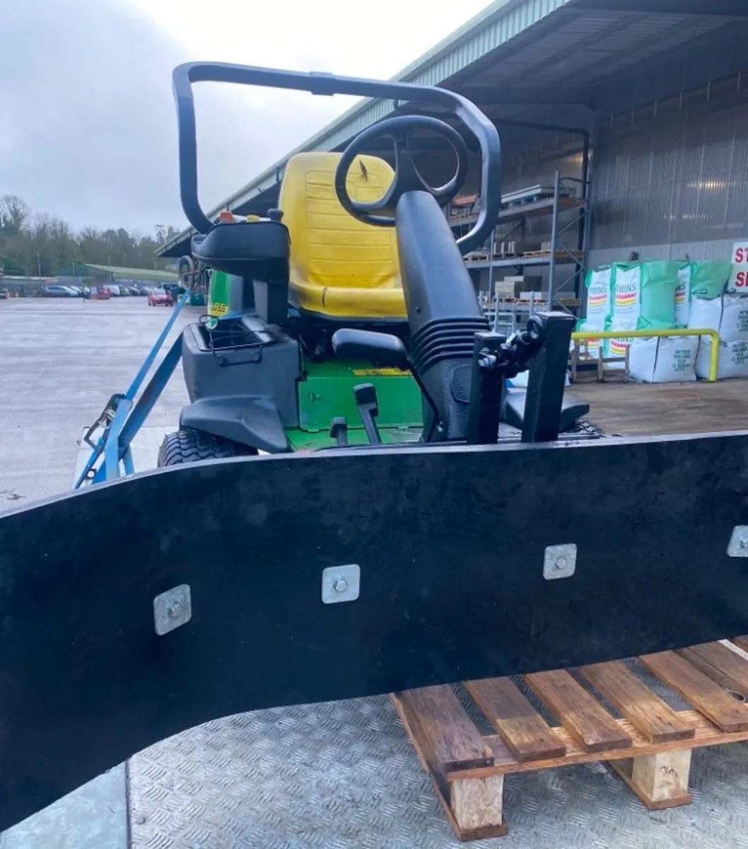 Yard scraper - Image 1