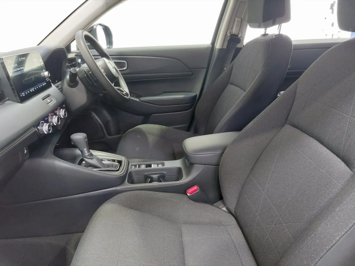 Honda HR-V Hr-V Hatchback Elegance - Image 2