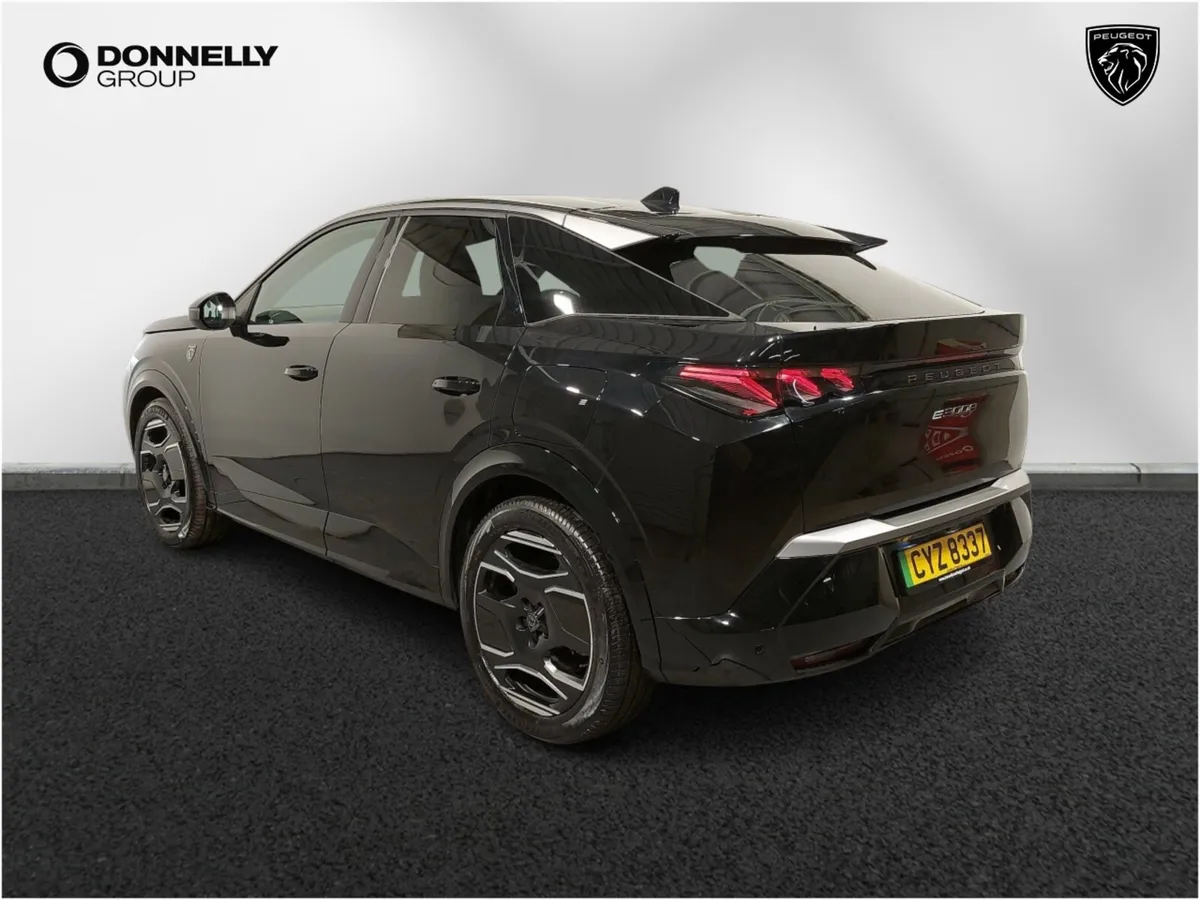 Peugeot 3008 E- Electric Estate GT - Image 2