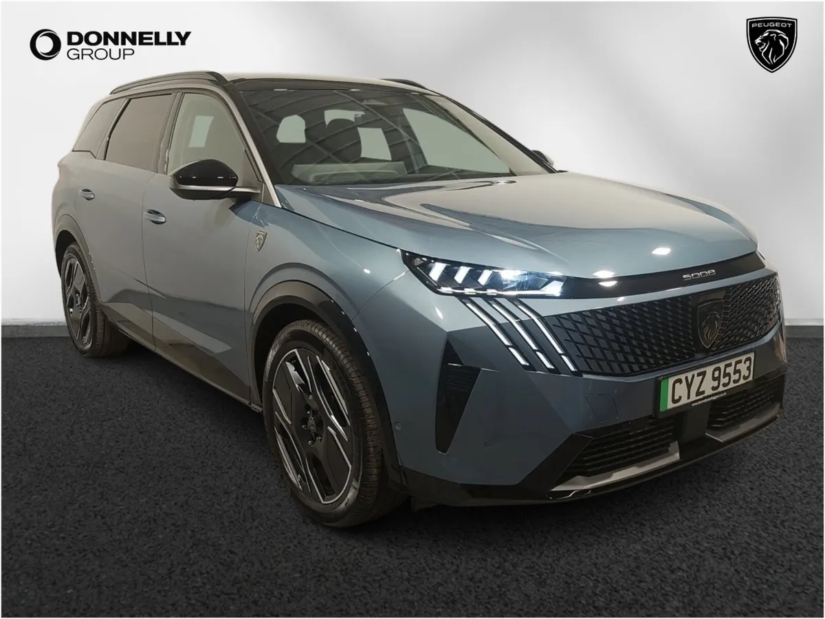 Peugeot 5008 E- Electric Estate GT - Image 1
