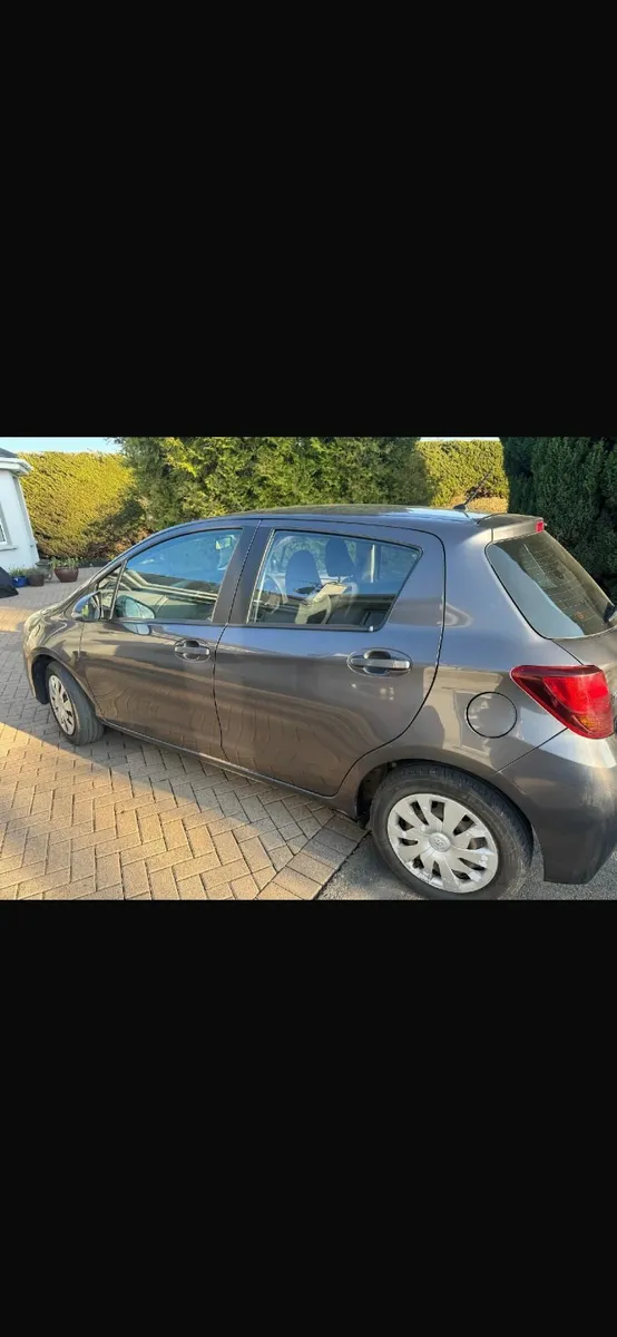 Toyota Yaris 2015 - Image 1