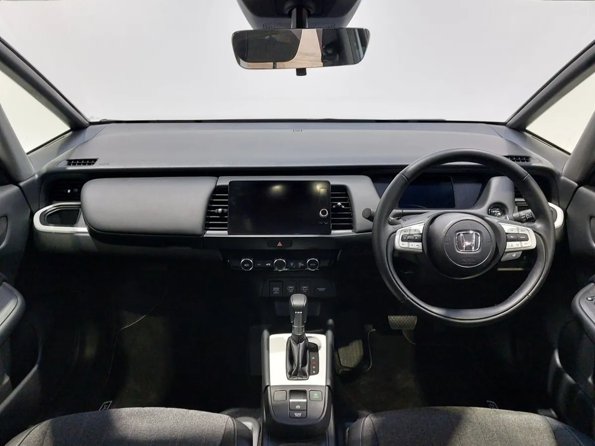Honda Jazz Hatchback Advance - Image 4