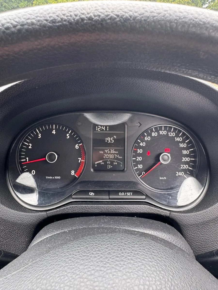 VW Polo TL 1.2 5DR - Image 3