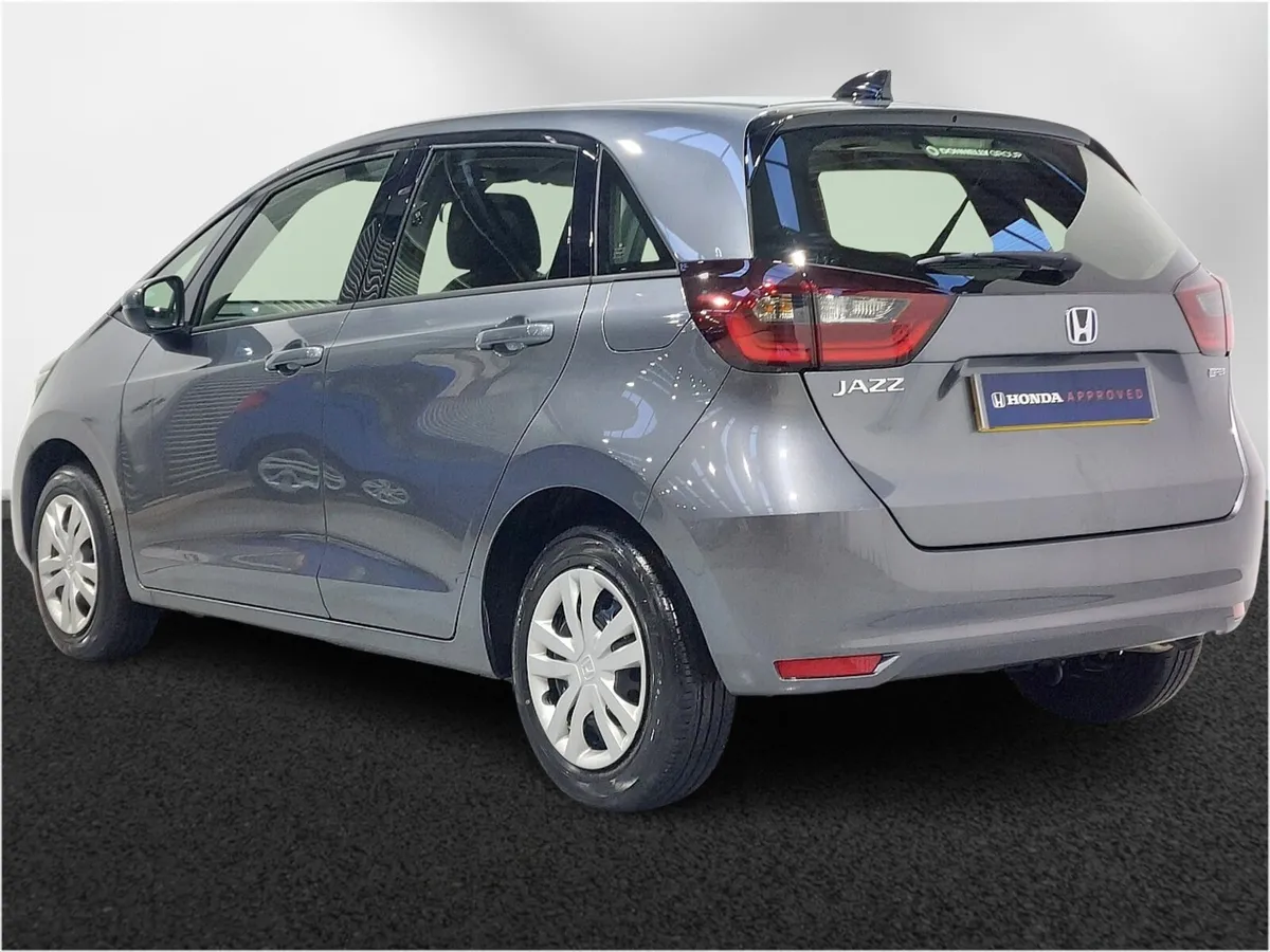 Honda Jazz Hatchback SE - Image 3