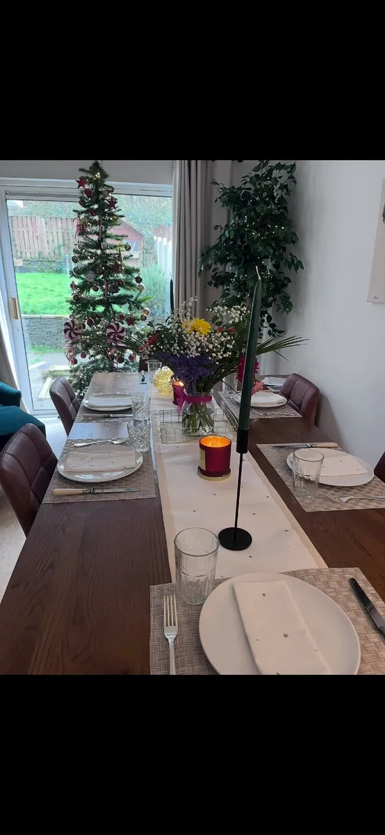 Dinning table & 6 chairs - Image 2