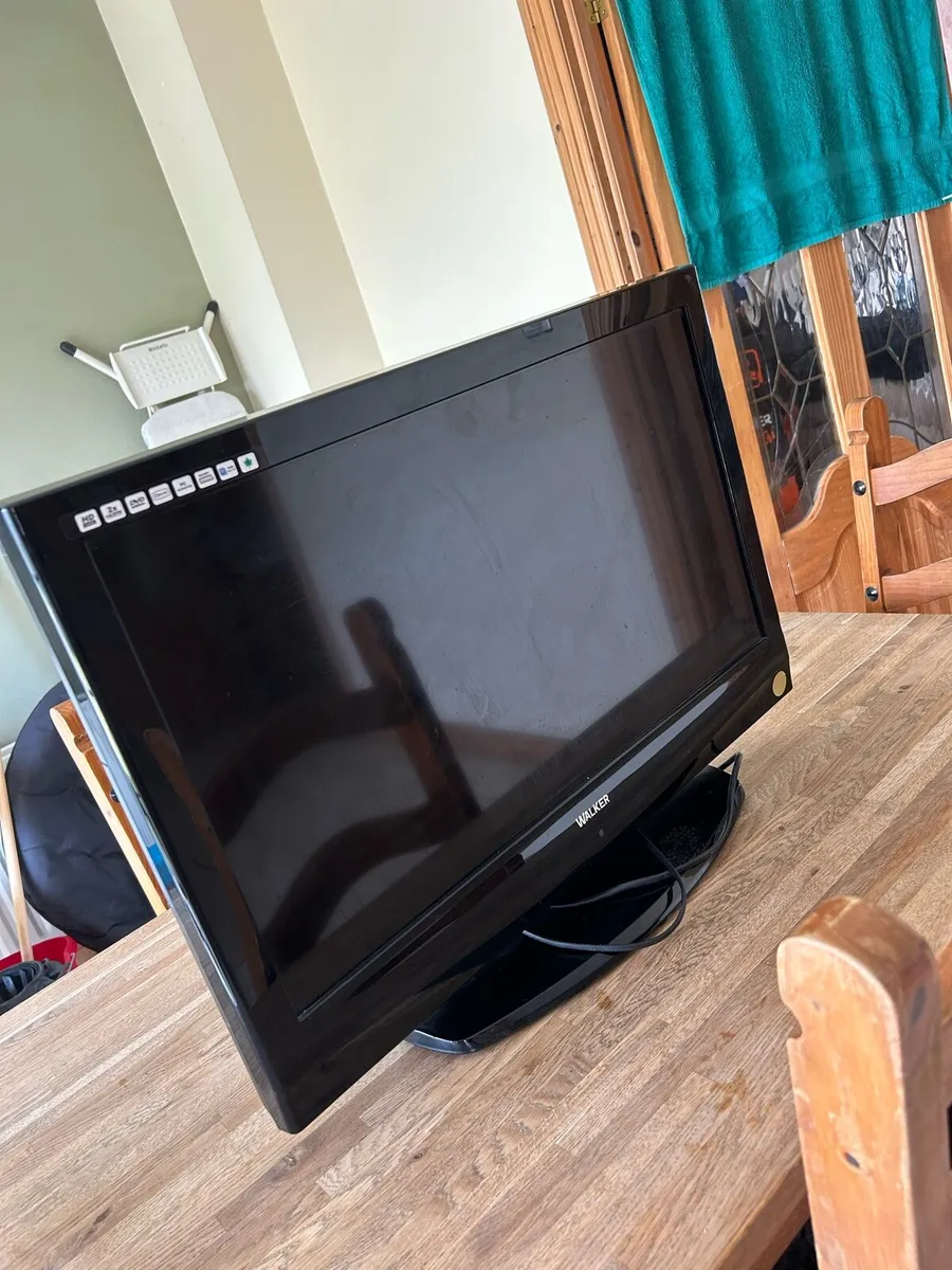 26” walker tv - Image 1