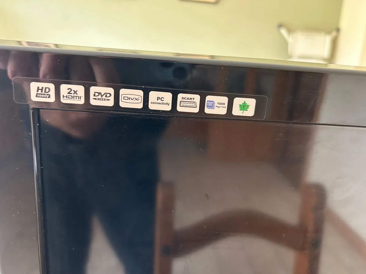 26” walker tv - Image 3
