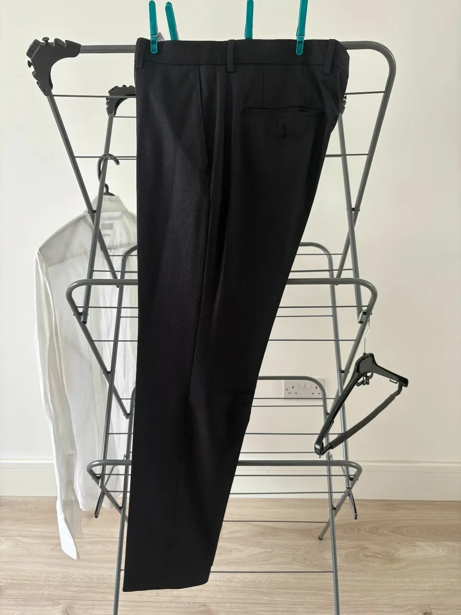 Hugo Boss Suit / Wedding Suit - Image 2
