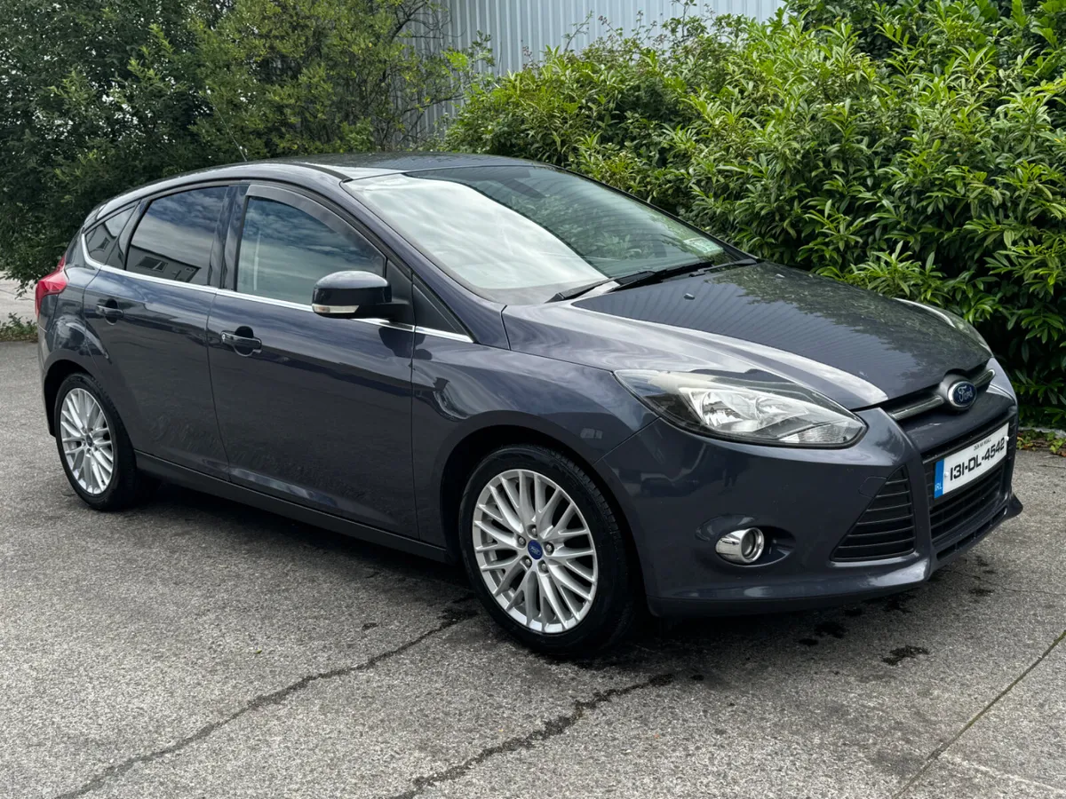 Ford Focus Tax/NEW NCT/ Zetec - Image 3