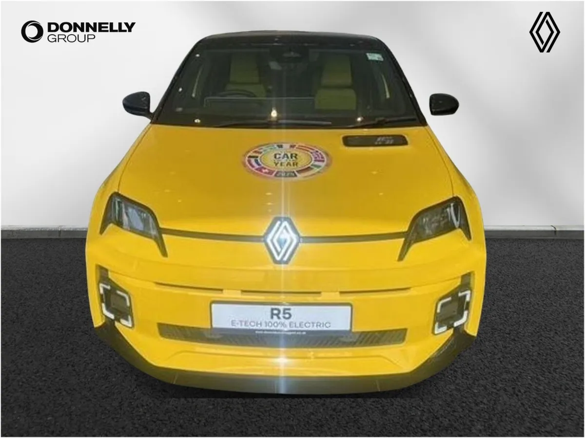 Renault 5 E-Tech Hatchback Iconic Five - Image 2