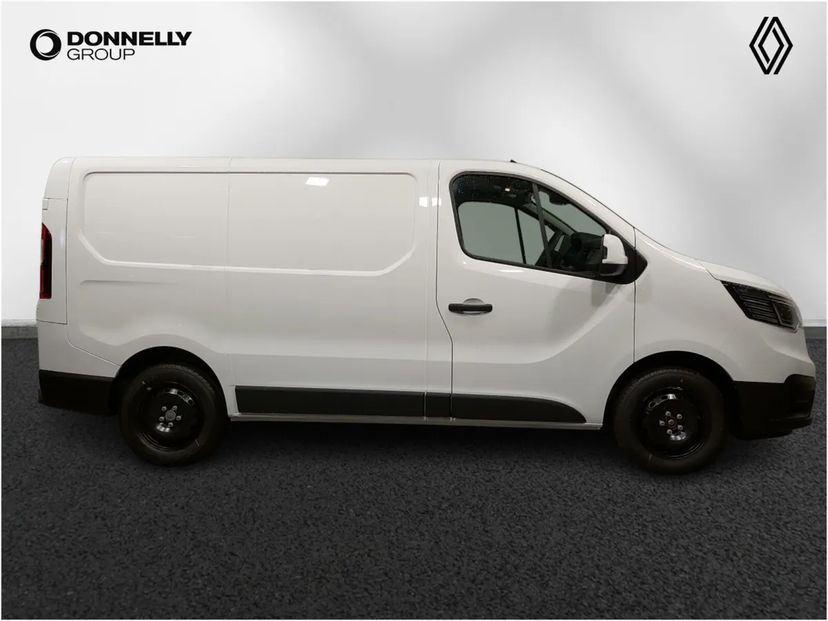 Renault Trafic Swb Diesel Advance - Image 3
