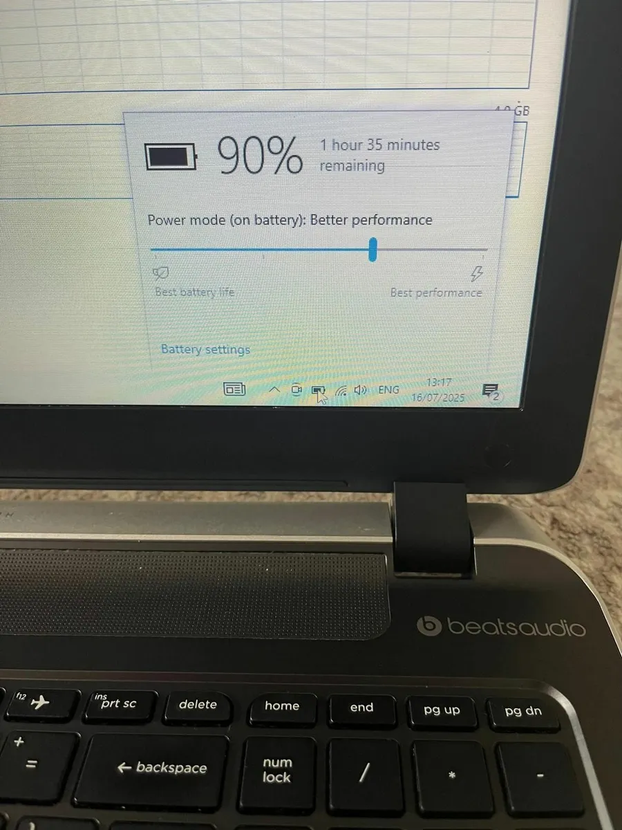 Laptop HP Pavilion 15 Notebook PC Intel Core i3 - Image 3
