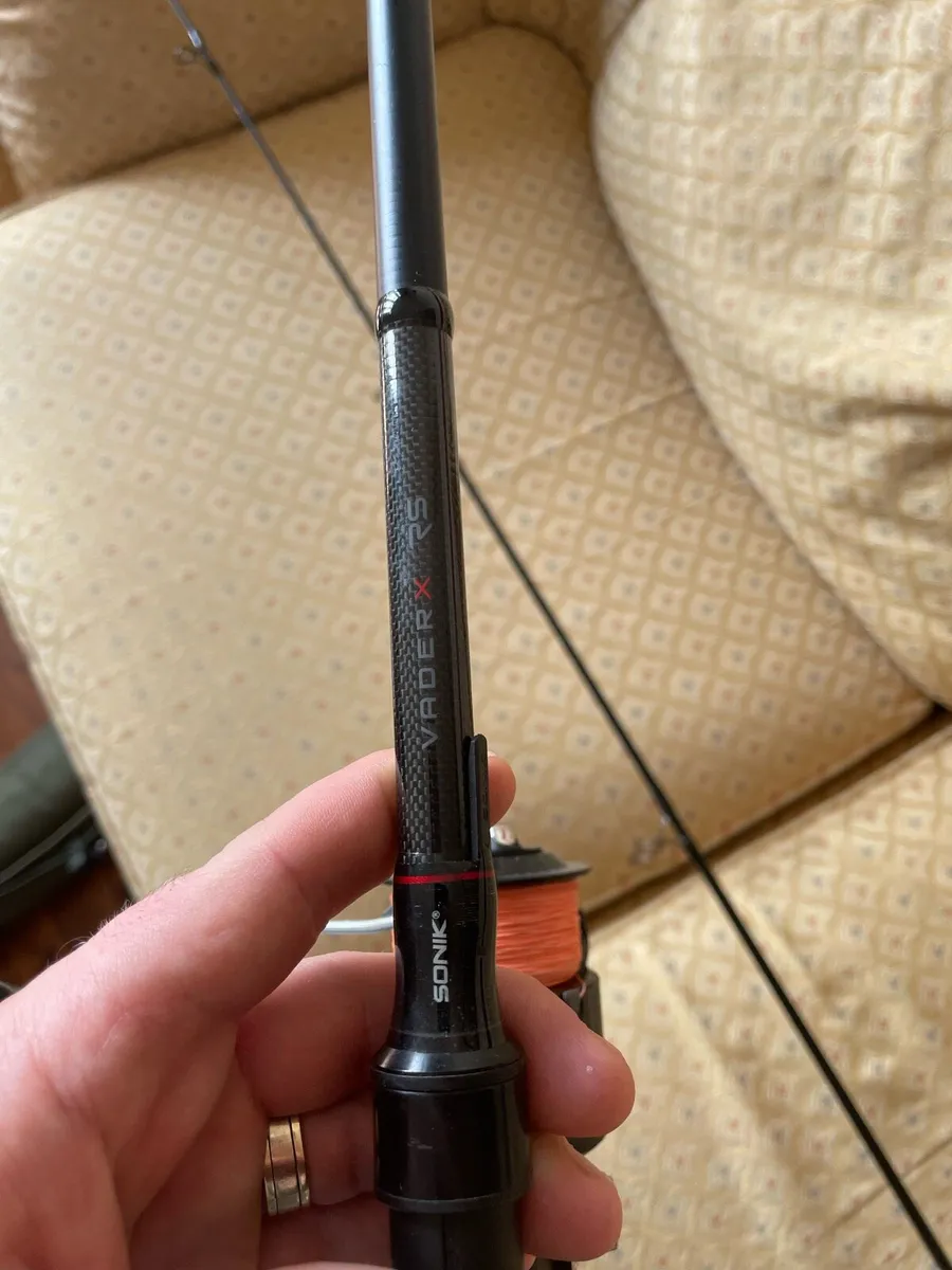 Deadbait set up + Korum unhooking mat - Image 1