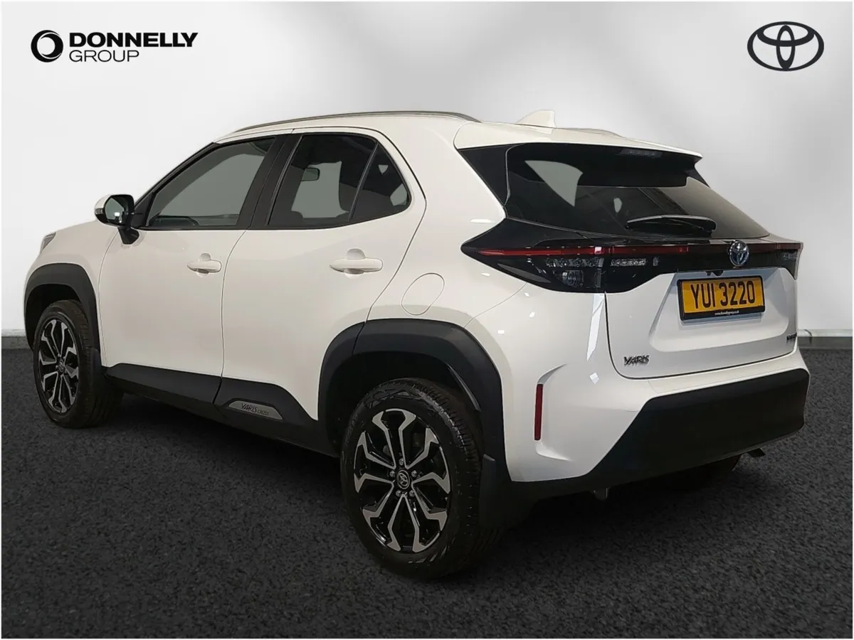 Toyota Yaris Cross Estate Design - Image 2