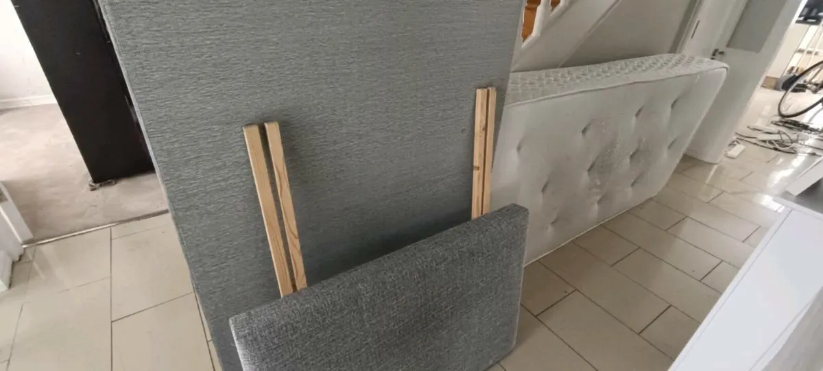 Single bed with Mattress - Image 1