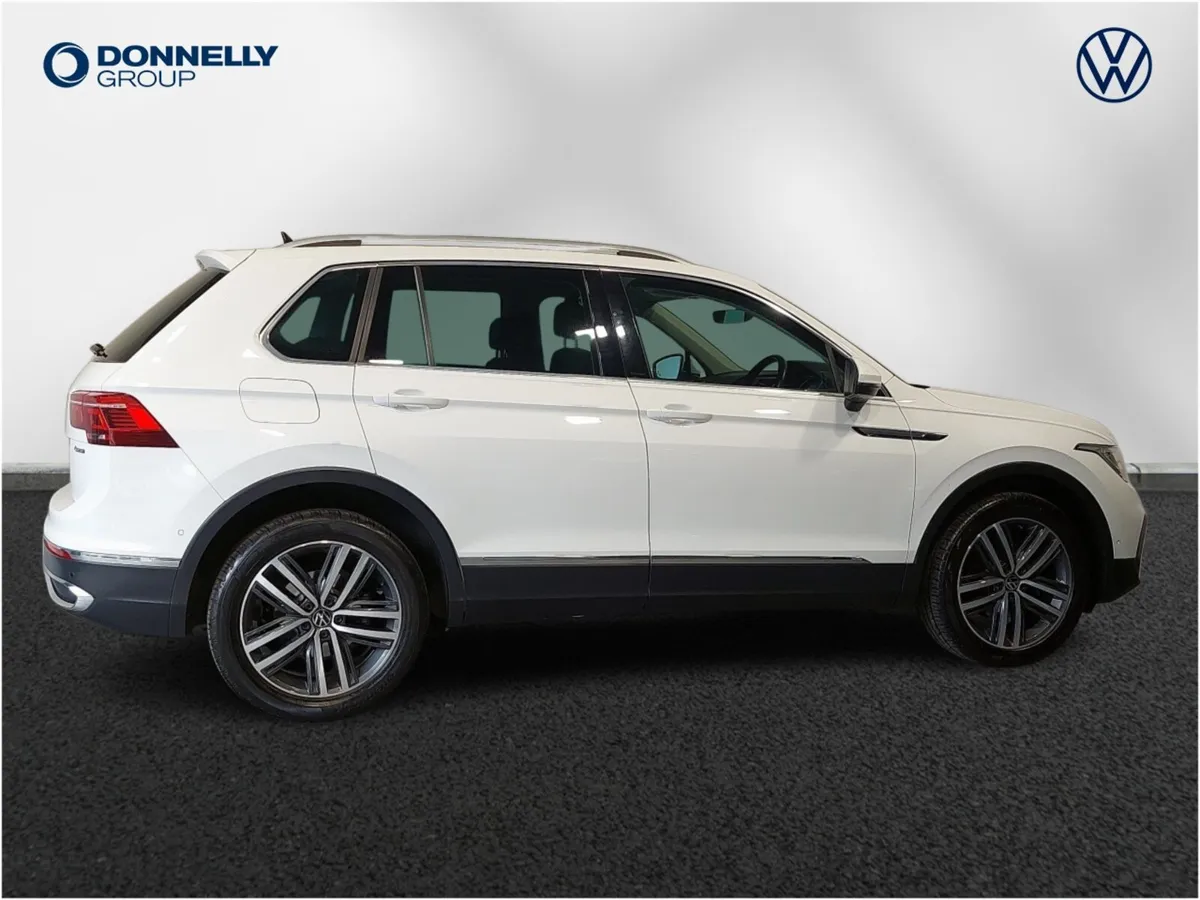 Volkswagen Tiguan Diesel Estate Elegance - Image 4