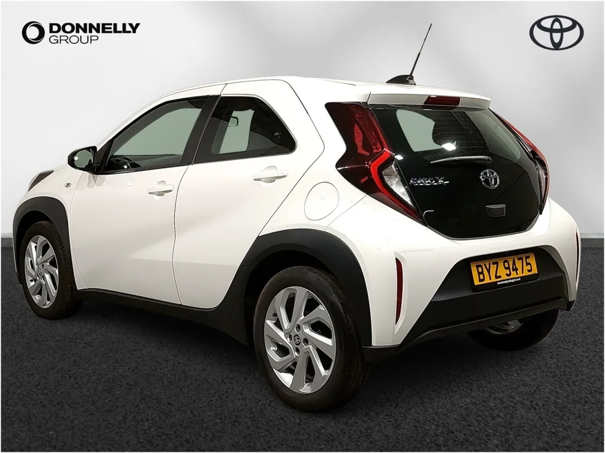 Toyota Aygo X Hatchback Pure - Image 2