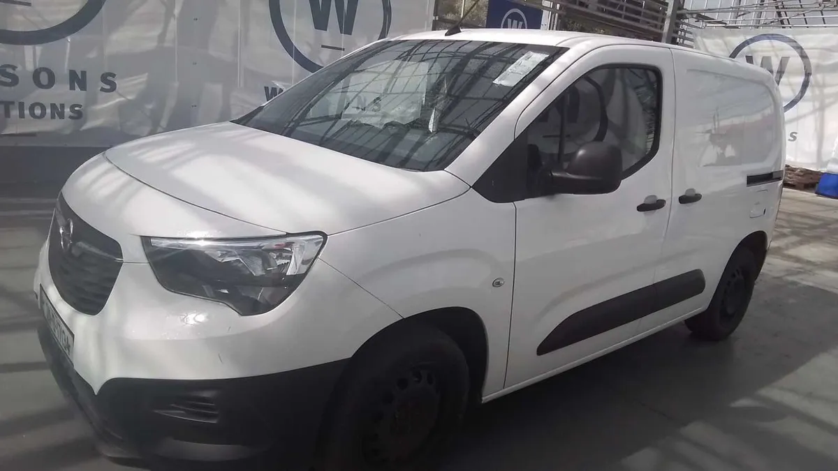 Opel Combo 2021 For Auction!! - Image 2