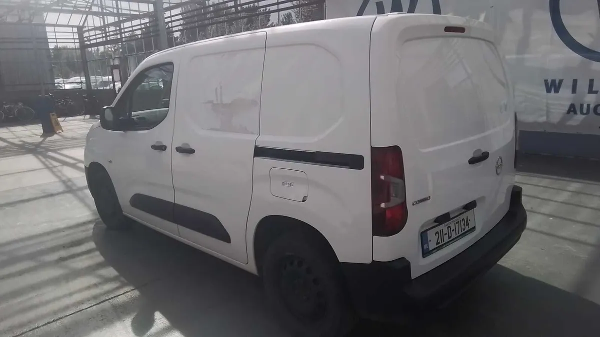 Opel Combo 2021 For Auction!! - Image 3