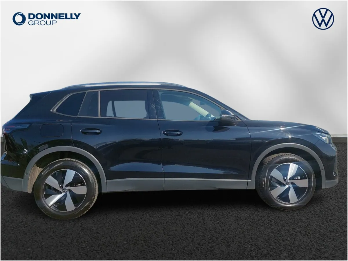 Volkswagen Tiguan Estate Match - Image 4