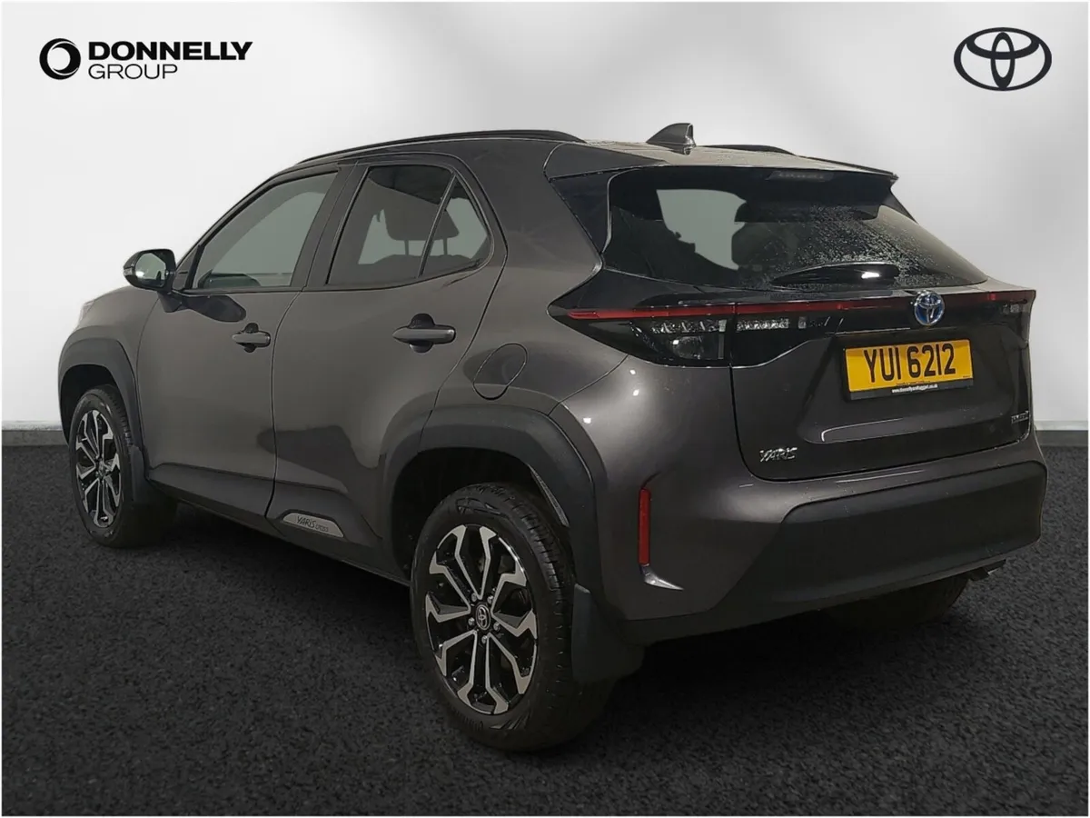 Toyota Yaris Cross Estate Design - Image 2