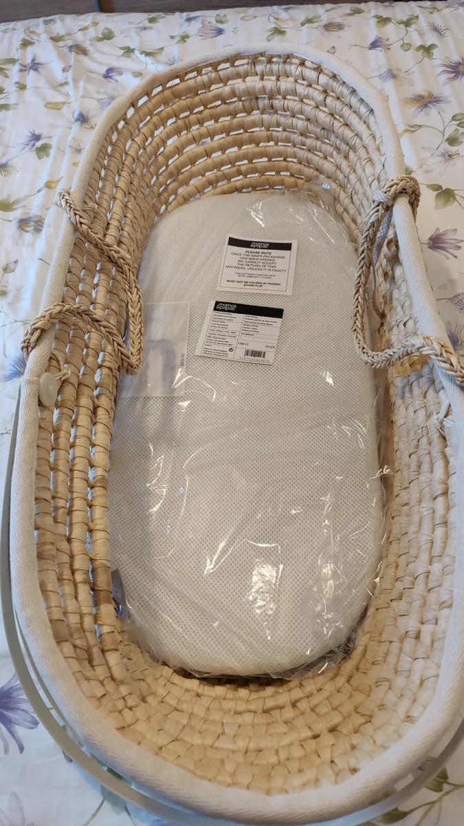 Baby Moses Basket - Image 4