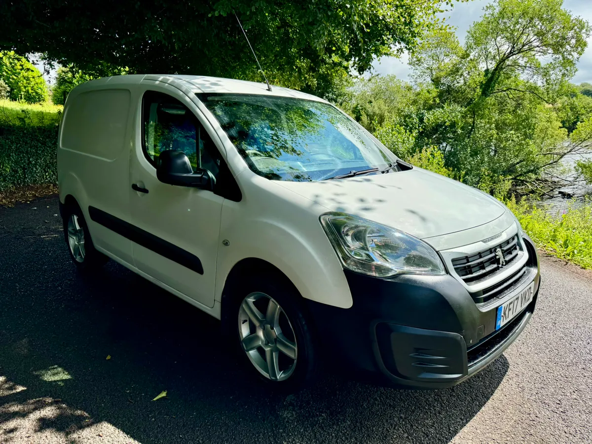 2017 Peugeot Partner NO VAT (VRT €250) - Image 1