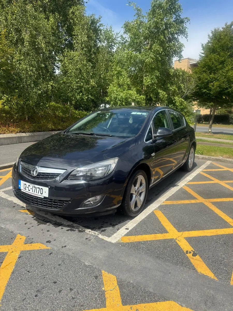 2012 Vauxhall Astra SRI 1.4L - Image 4